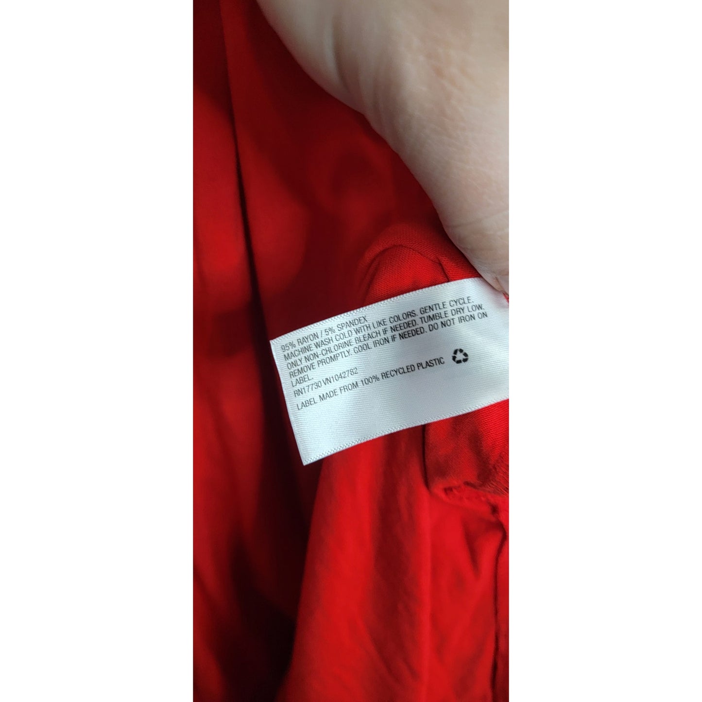 Ava & Viv 3X Red Chest Cut Out Long Sleeve Midi Dress