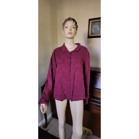 Universal Threads Maroon Button Up With Pockets Size XL
