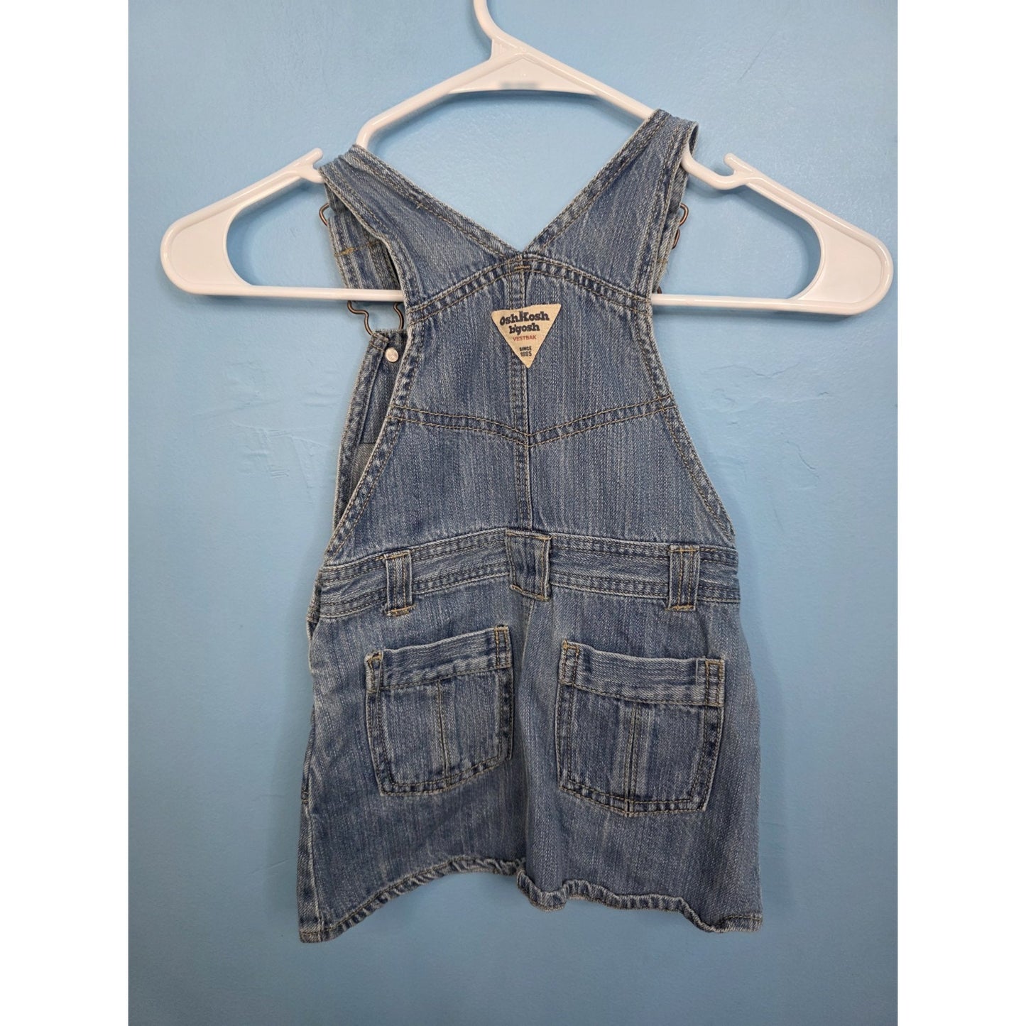 Oshkosh B’gosh Embroidered Vestbak Denim Dress Size 3T