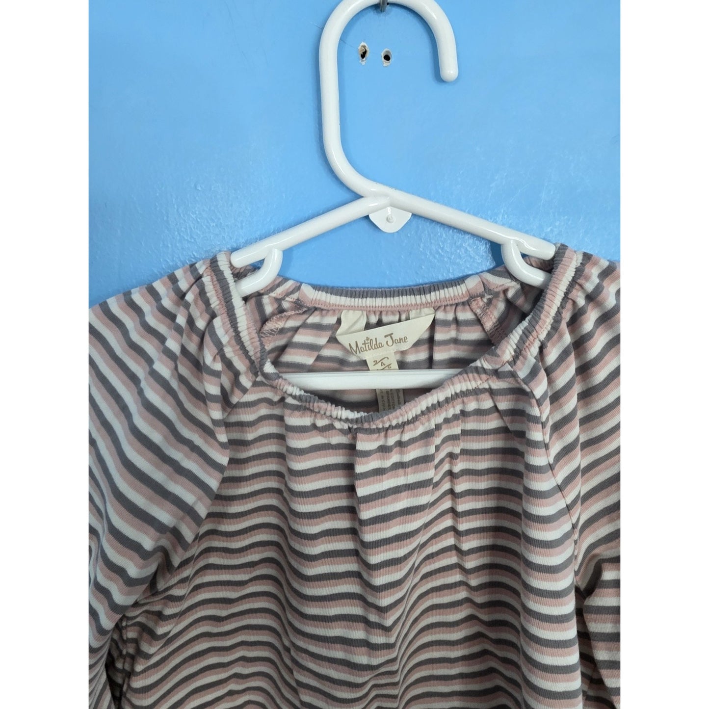 Matilda Jane Just Imagine Charlea Top Smocked Cuffs EUC Size 4