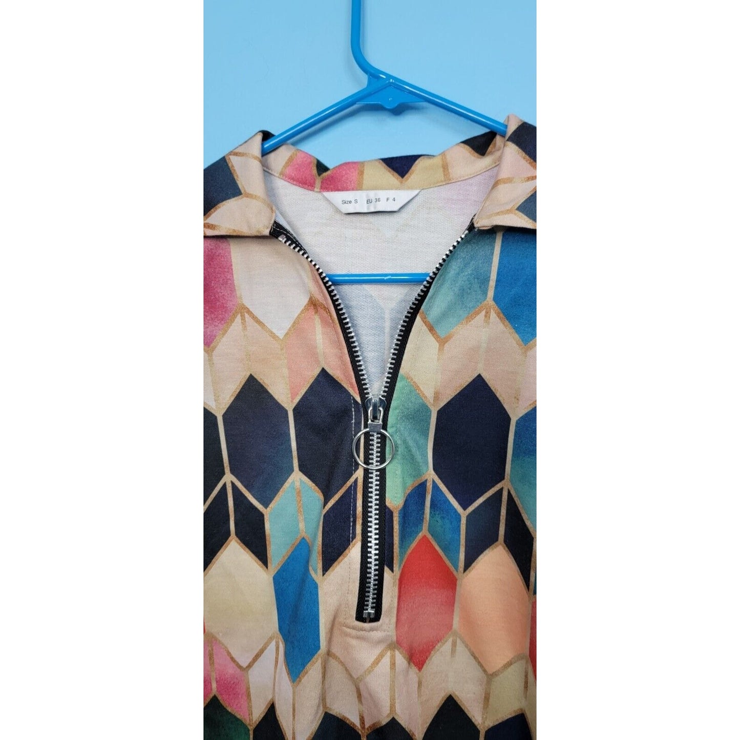 Tendency Shirt Womens Small Multi Color Geometric 1/2 Zip Stretch Pullover