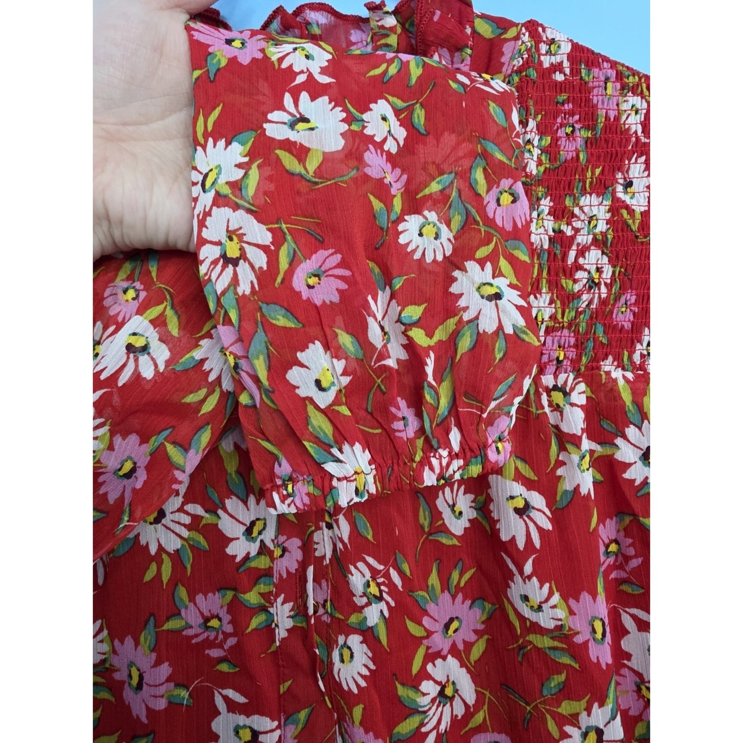 Medium Draper James RSVP Womens Shirt Long Sleeve Smocked Neck Top Red Floral