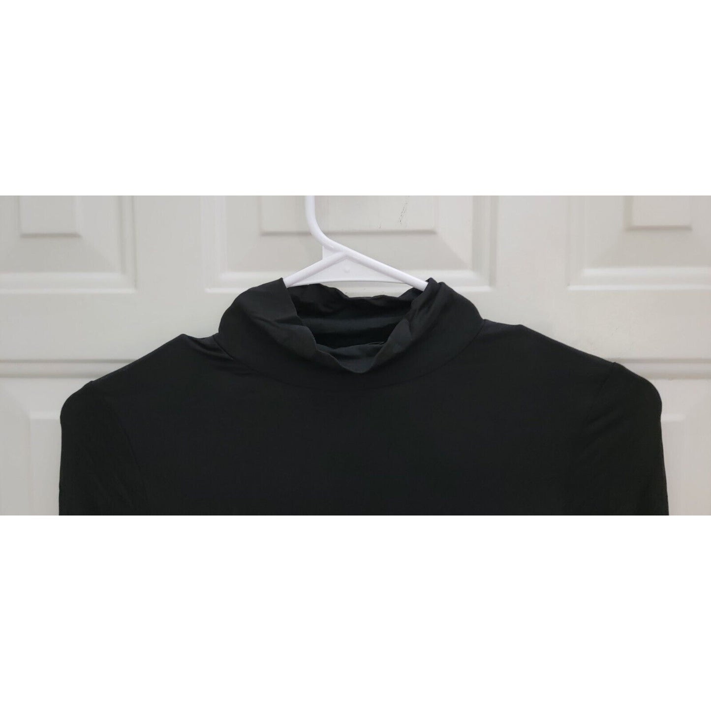 Women's Black Bodycon Lonh Sleeve Fensace Dress NWOT Size Small