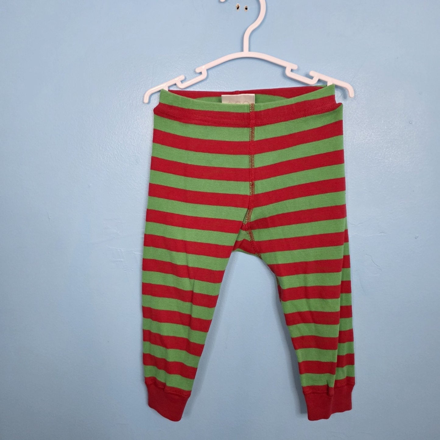 HANNA ANDERSSON red/green opposite striped pajamas Size 18/24 months