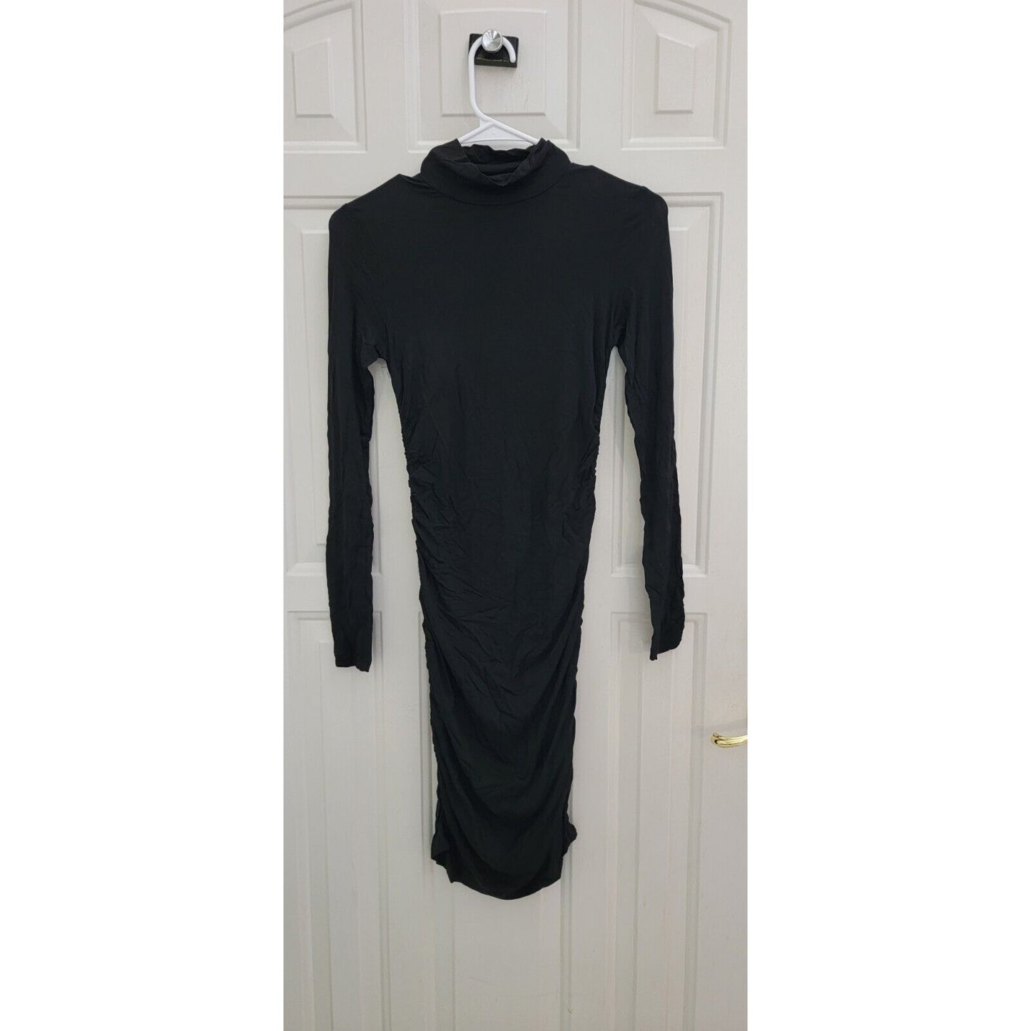 Women's Black Bodycon Lonh Sleeve Fensace Dress NWOT Size Small