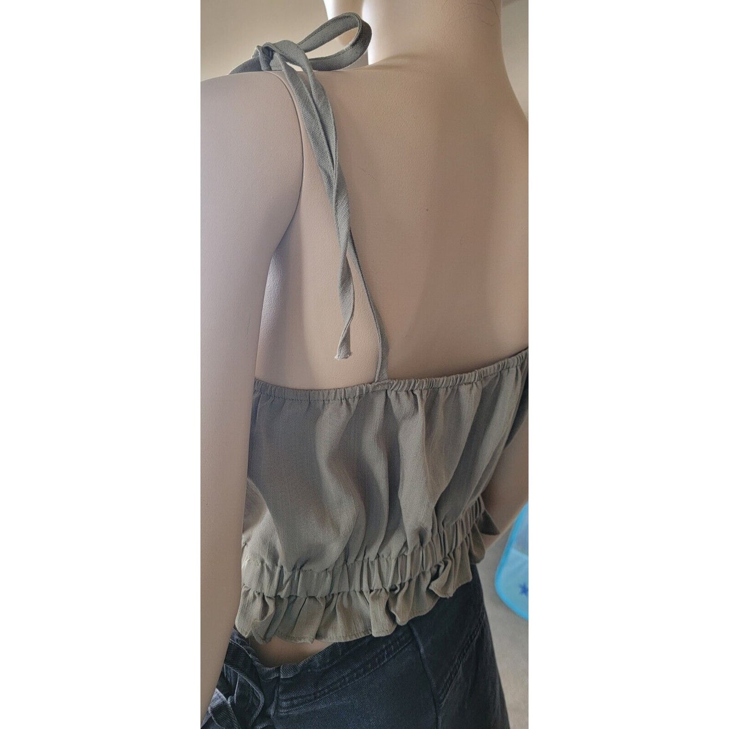 Hem & Thread Green Crop Scrunch Waist Noodle Strap Size Medium