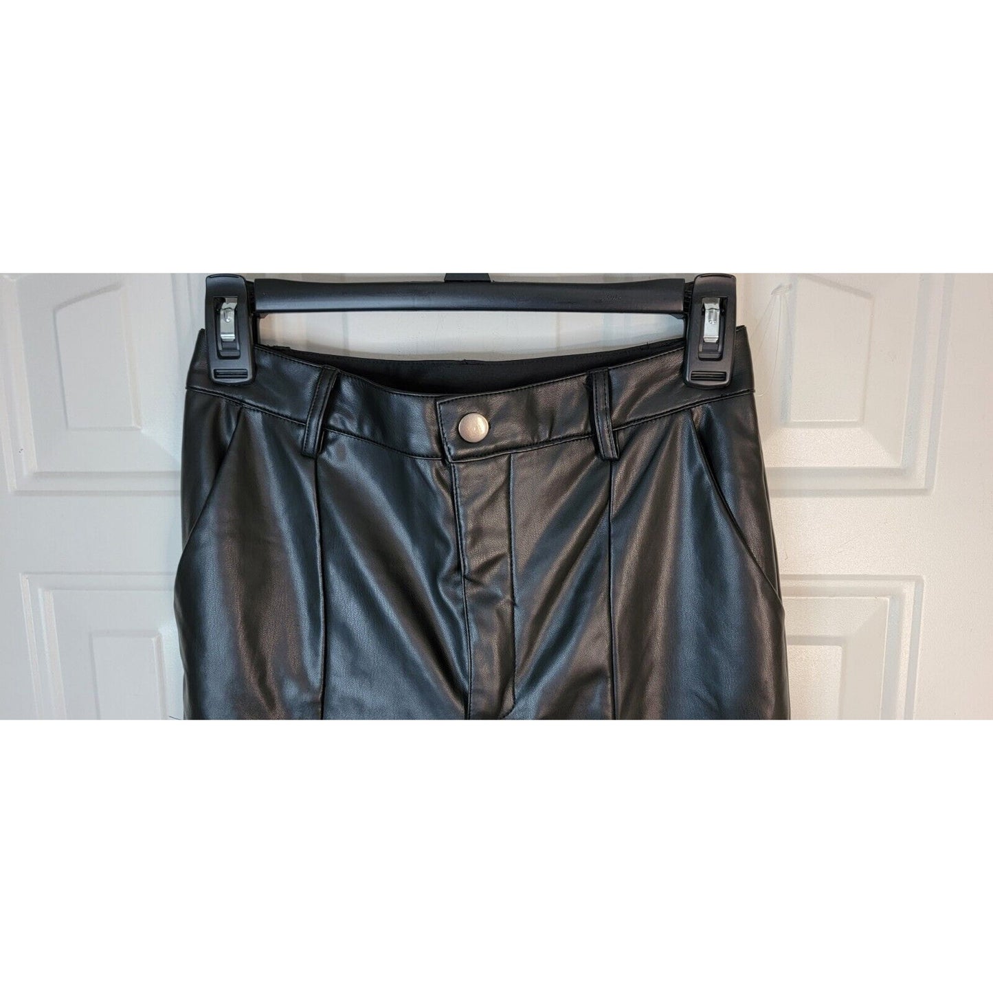 Women's Ayla Black Faux Leather Pants With Front Slit Size Small